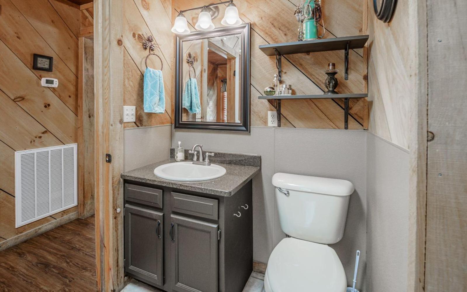Wooded Bliss Hot Tub Single Level Cabin With No Steps Rocking Chairs And Wooded Views Pigeon Forge Buitenkant foto