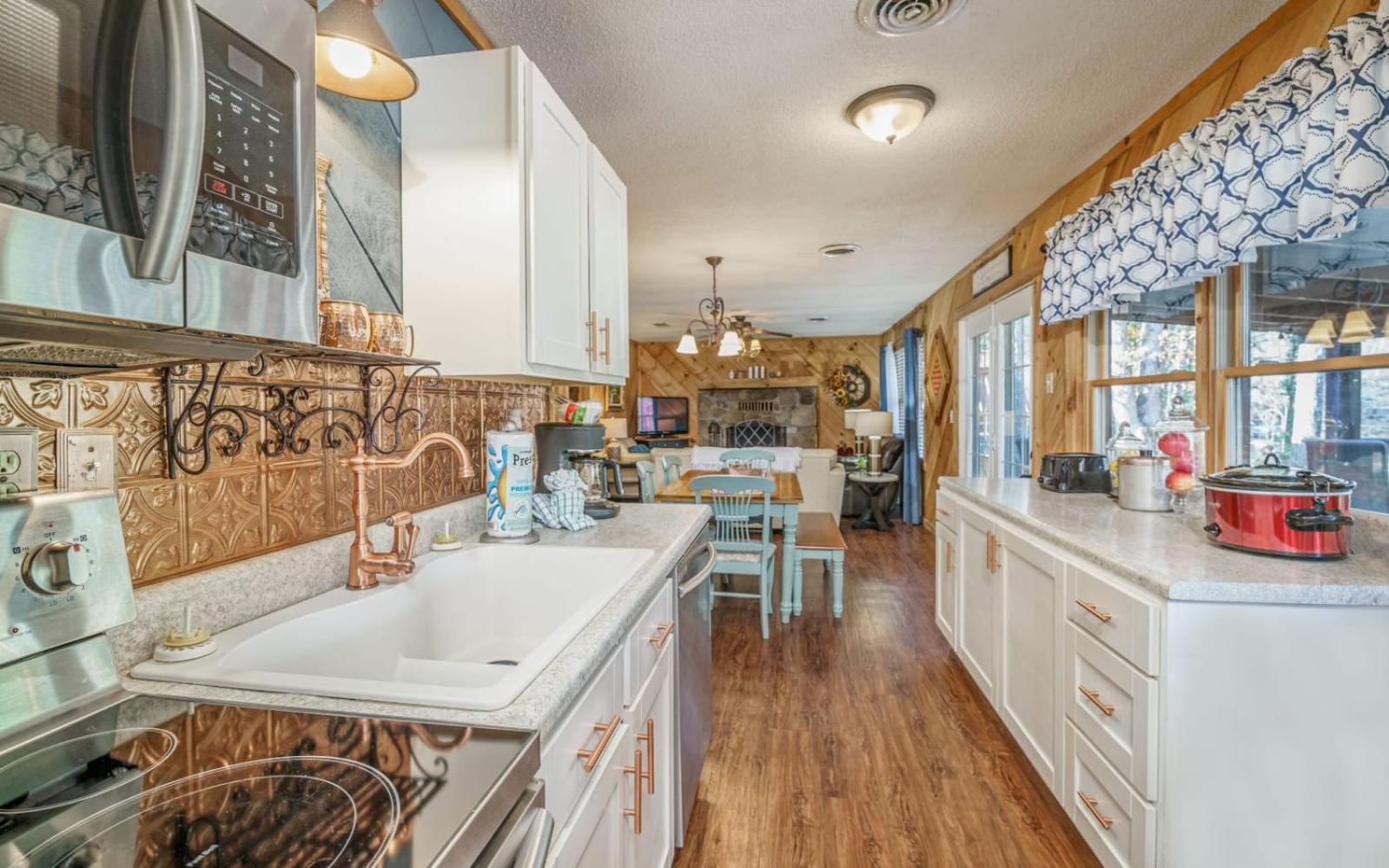Wooded Bliss Hot Tub Single Level Cabin With No Steps Rocking Chairs And Wooded Views Pigeon Forge Buitenkant foto