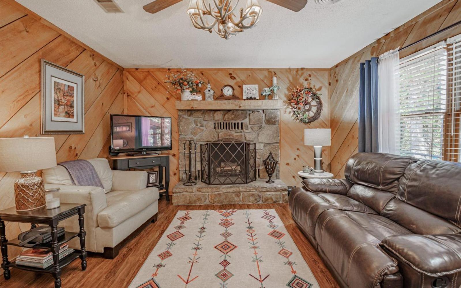 Wooded Bliss Hot Tub Single Level Cabin With No Steps Rocking Chairs And Wooded Views Pigeon Forge Buitenkant foto