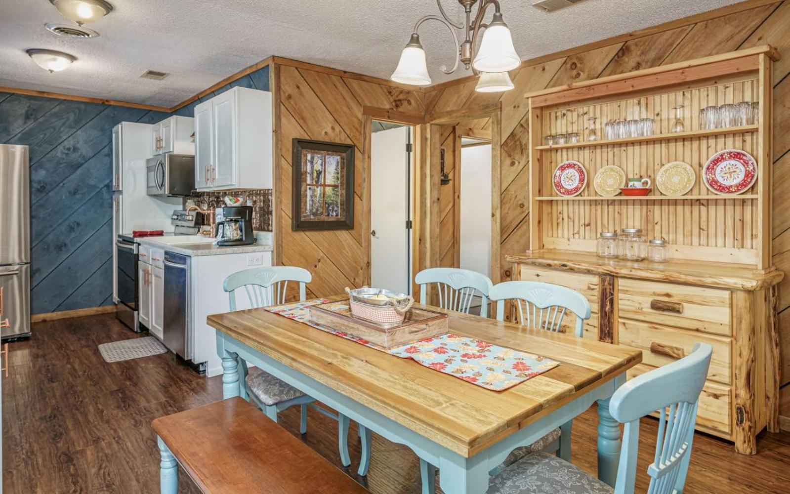 Wooded Bliss Hot Tub Single Level Cabin With No Steps Rocking Chairs And Wooded Views Pigeon Forge Buitenkant foto
